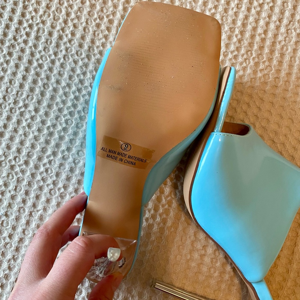Fun Heels - Picture 4 of 4